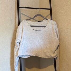 Brandy Melville Women's Gray Long Sleeve Cropped Top